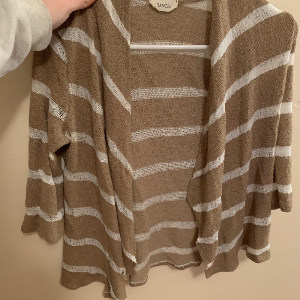 Cute brown and white blouse